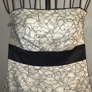 R&M strapless dress white & black lace sundress